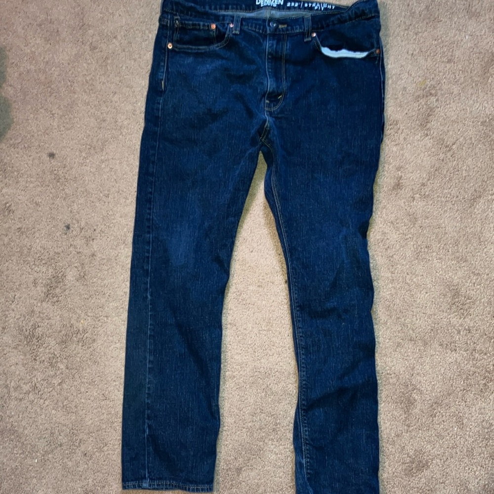 Denizen Slim Straight fit